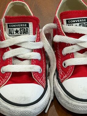 Converse Red Sneakers | Kids Size 5 | Classic Chuck Taylor Style